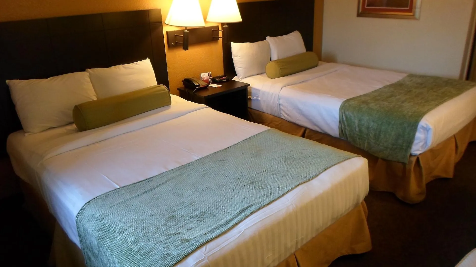 Motel 6 Las Vegas, Nv - Strip Hotel