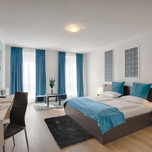 Hotel Triple M Budapeste