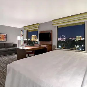 Hampton & Vegas Convention Center Hotel